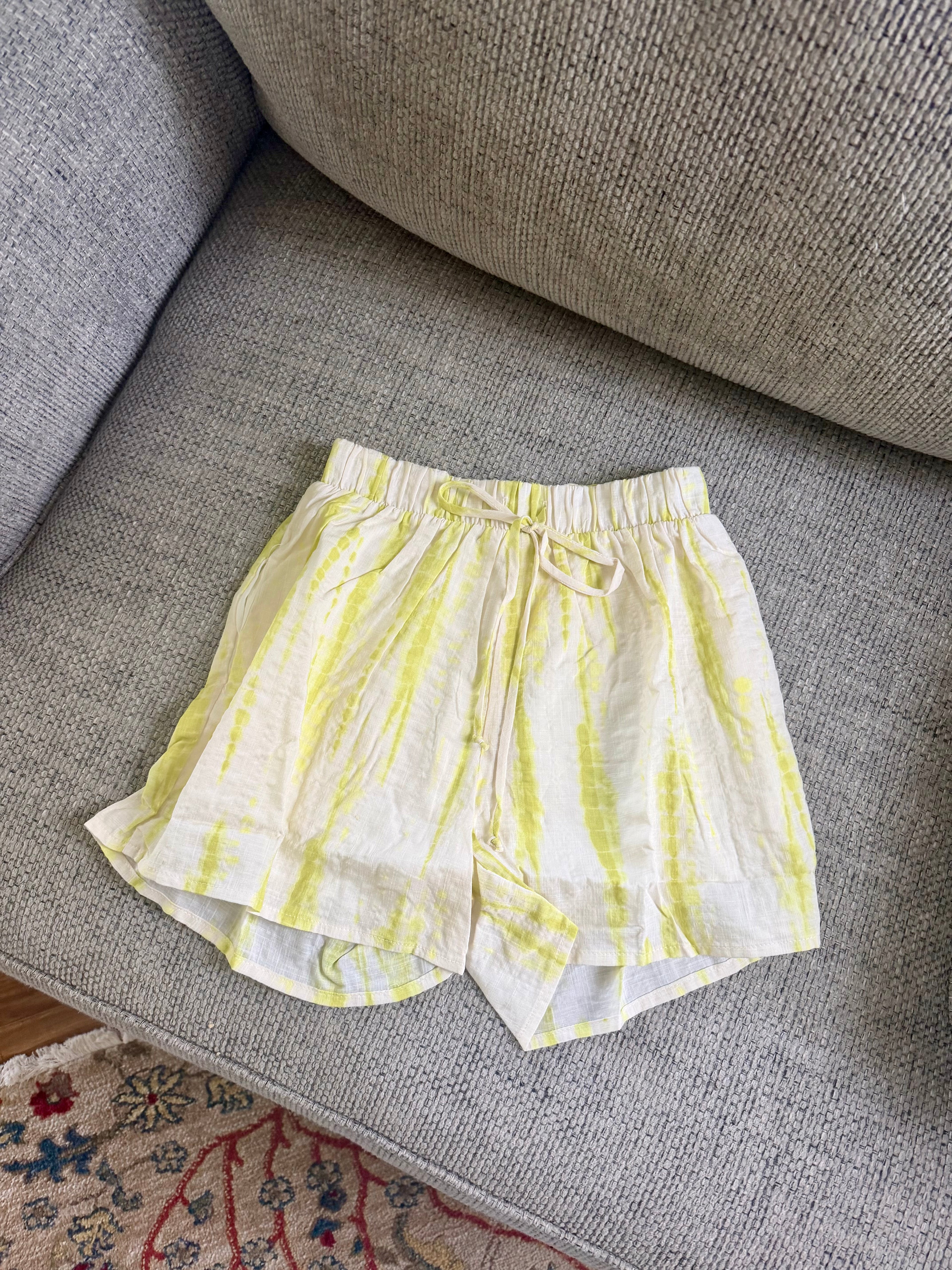 Lemon Spritz Shorts
